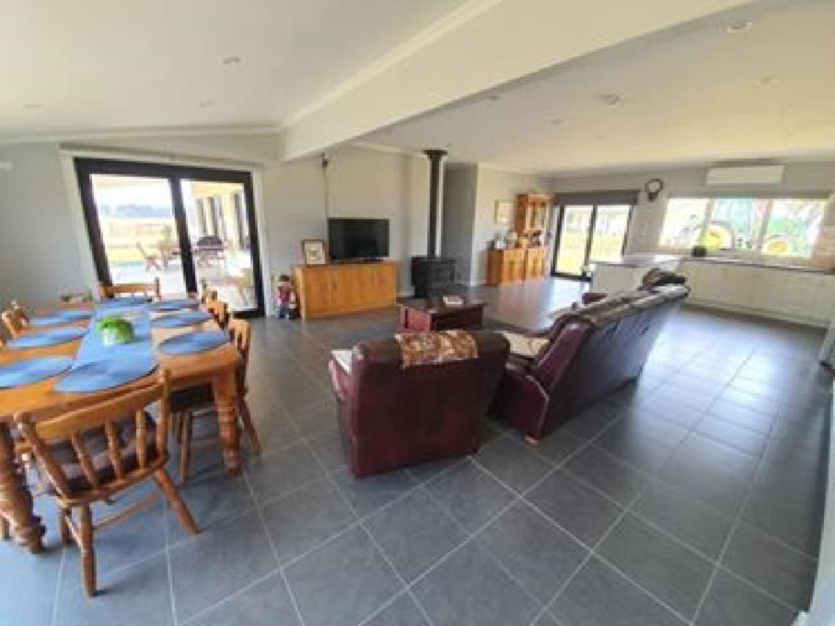 Pleasant Hill Bnb Mount Gambier Exteriör bild